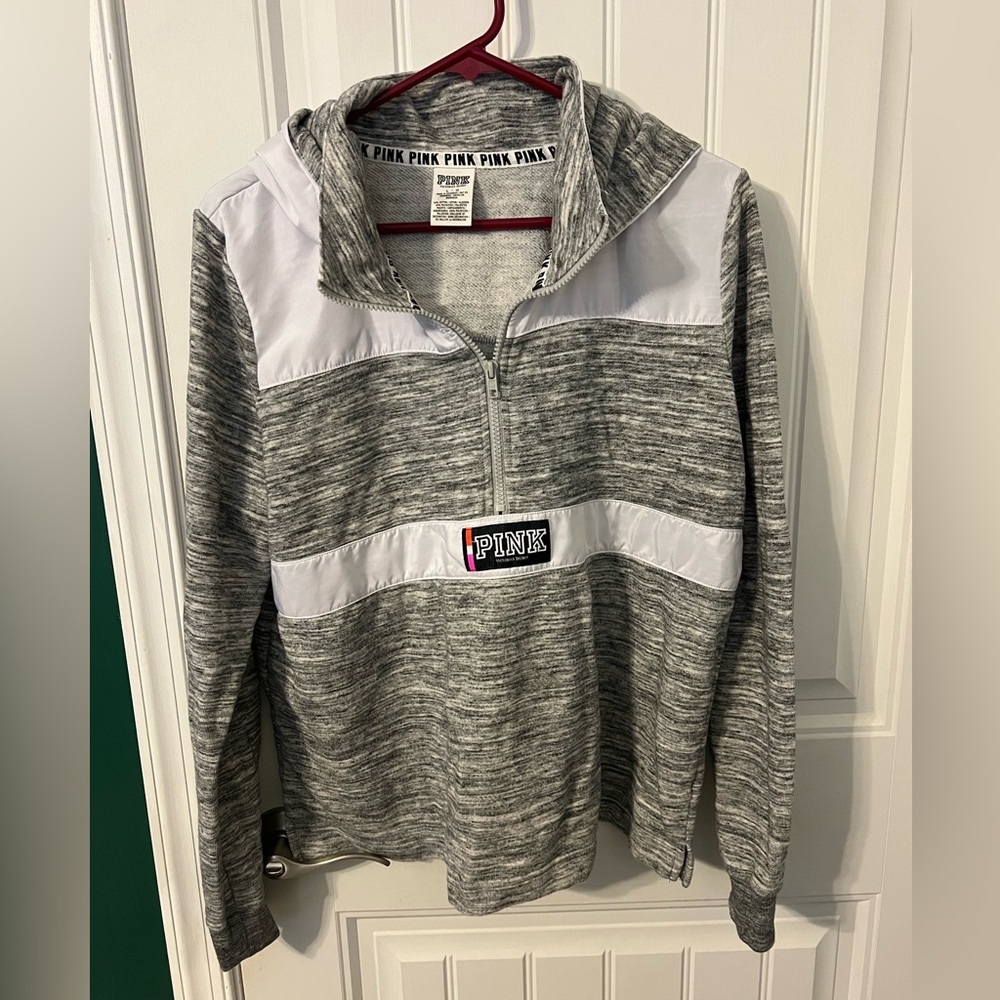 PINK Victoria’s Secret Gray and White Quarter Zip Hoodie L